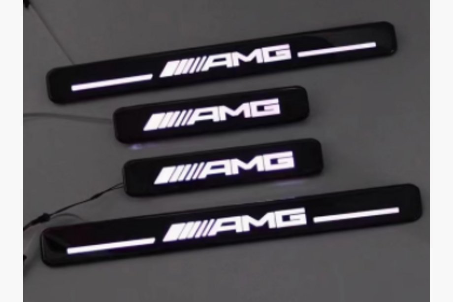 Mercedes G class W463 2018-2024 Cubiertas de umbral AMG-Style (Carbono) Foto 1