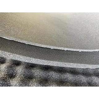 Aislamiento acústico y térmico ULTIMATE ACCENT PRO 4 mm espuma PE elástica con adhesivo impermeable, hoja (0,5m x 0,75m) foto 1