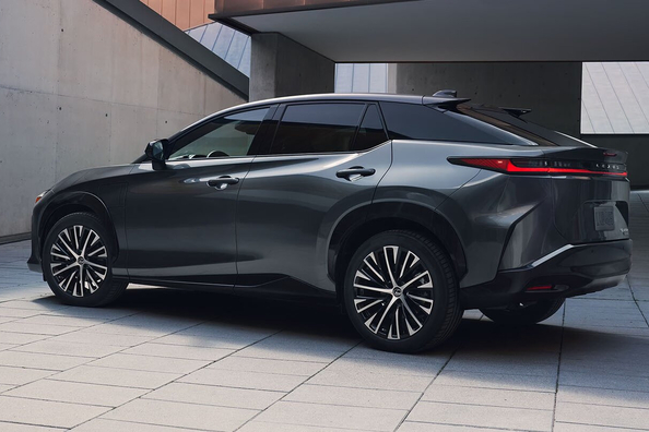 Lexus RZ 450e (RZ450e): análisis del crossover eléctrico y nueva gama RZ 350e, 500e, 550e Foto 2