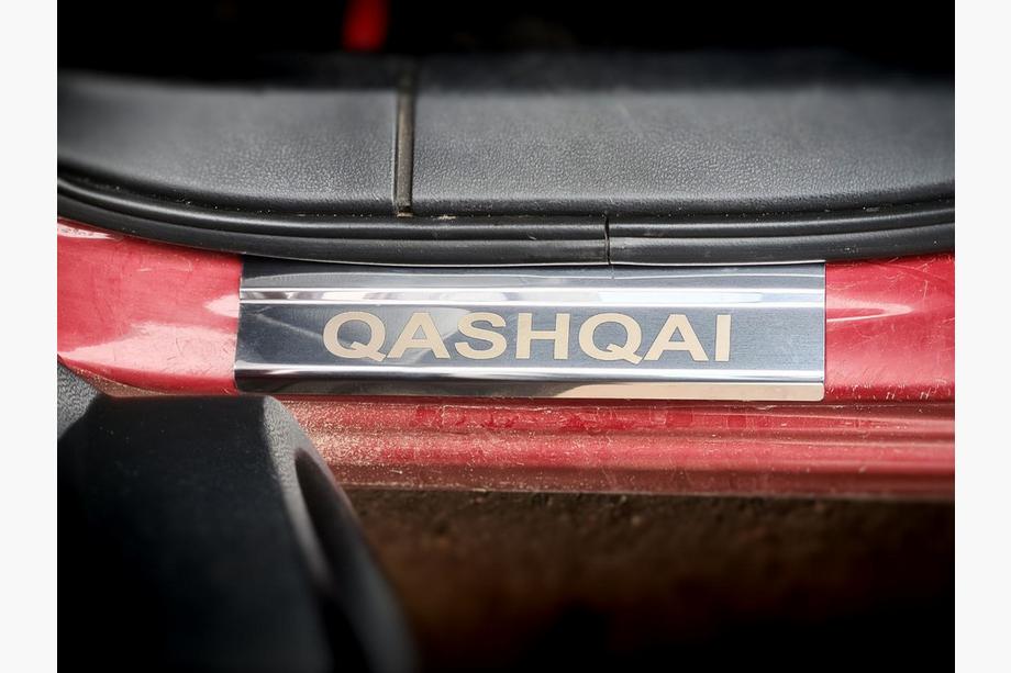 Nissan Qashqai 2007-2010 Protector de umbral Carmos V1 acero inoxidable juego de 4 Foto 4