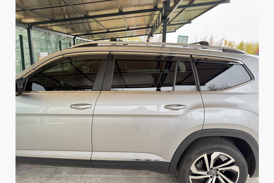 Volkswagen Atlas (Terramont) 2016- Barras de techo transversales para rieles estándar sin cerradura Flybar V1 (2 uds) Foto 1