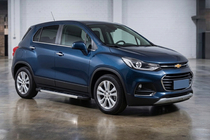 Chevrolet Trax 2012-2023 Estribos Laterales RedLine V1 (2 uds., Aluminio) foto 1