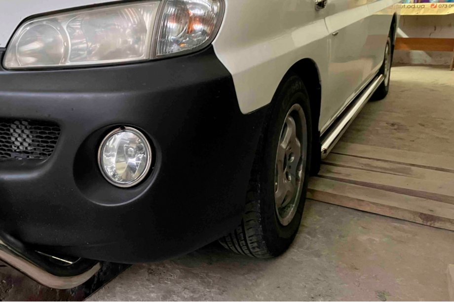 Hyundai H200, H1, Starex 1998-2007 Barras Laterales BB002 (2 uds., Acero Inoxidable) Foto 1