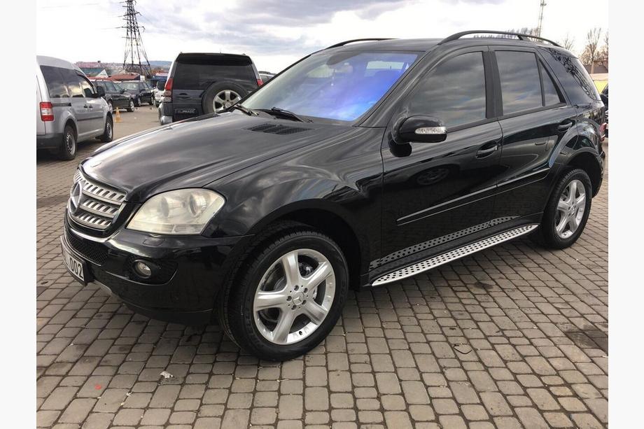Mercedes ML W164 2005-2011 Estribos Laterales OEM (2 uds., Aluminio) Foto 9
