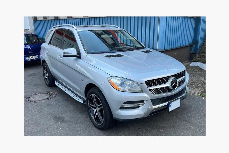 Mercedes GLE/ML class W166 2011-2018 Estribos Diseño Original (2 uds., Aluminio) Image