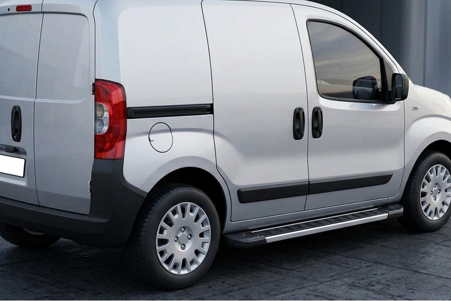 Citroen Nemo 2007-2017 Estribos Laterales RedLine V1 (2 uds., Aluminio) Image