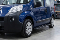 Citroen Nemo 2007-2017 Estribos Laterales Bosphorus Black (2 uds., Aluminio) foto 1