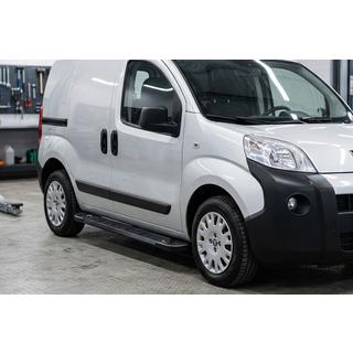 Estribos Laterales RedLine Black (2 uds., Aluminio) Citroen Nemo 2007-2017 foto 1