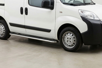 Fiat Fiorino/Qubo 2008-2024 Estribos Laterales Maydos V1 (2 uds., Aluminio y Acero Inoxidable) foto 1