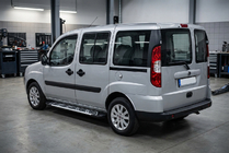 Fiat Doblo I 2005-2010 Estribos Laterales Sunrise (2 uds., Aluminio) foto 1