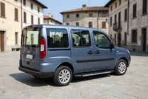 Fiat Doblo I 2005-2010 Estribos Laterales Duru (2 uds., Aluminio) foto 1