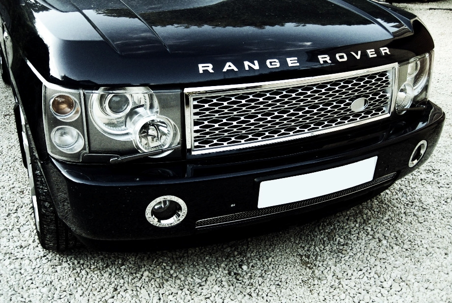 Cromo en el tuning del coche: ¿un estilo chic y brillante o una tendencia anticuada?