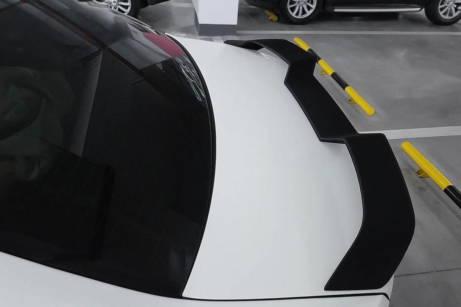BMW 3 Series G20/G21 2018- Alerón V-Style (para G20/G80, Negro Brillante) Foto 1