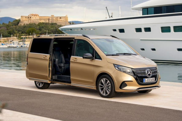 Prueba del Mercedes-Benz EQV 2024: un coche eléctrico de lujo para toda la familia Foto 3