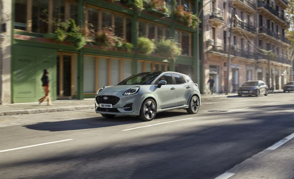 Reseña del Ford Puma 2025: Estilo y dinámica renovados