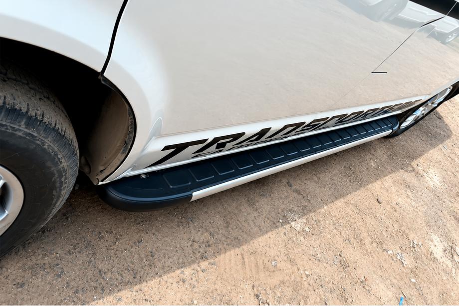 Volkswagen T5 2010-2015 Estribos Laterales Duru (2 uds., Aluminio) Batalla Larga Image