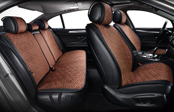 ¿Qué material debo elegir para las fundas de los asientos del coche?