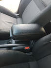 Volkswagen Golf 4 1997-2006 Reposabrazos V-3 Niken Luxury foto 1