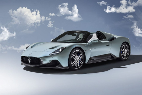 Reseña del Maserati MC20 Cielo: un roadster elegante con espíritu de carreras Foto 1