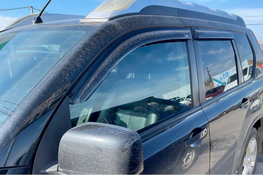 Nissan X-trail T31 2007-2014 Deflectores de aire delanteros (2 uds, HIC) Image