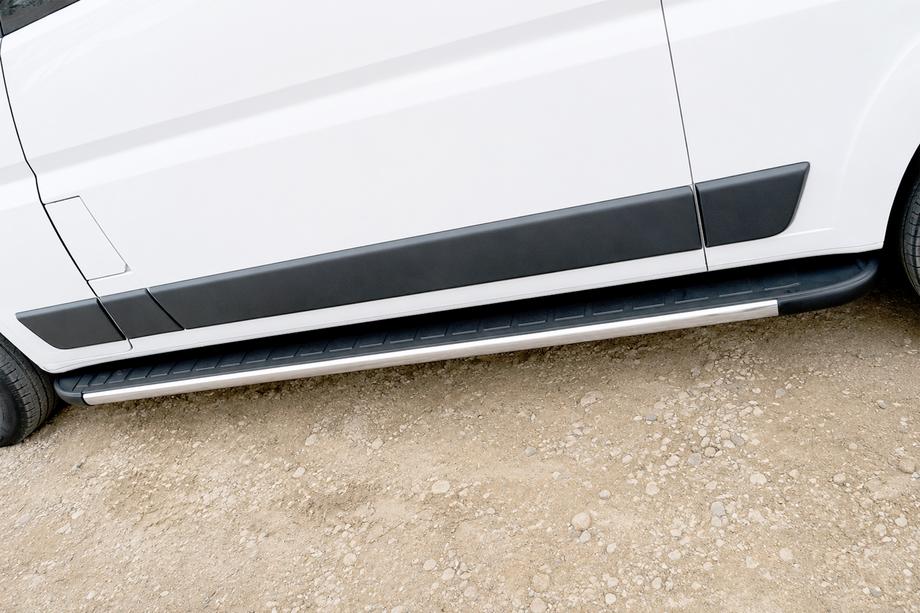Fiat Ducato 2006-2025 Estribos Laterales Duru (2 uds., Aluminio) Image