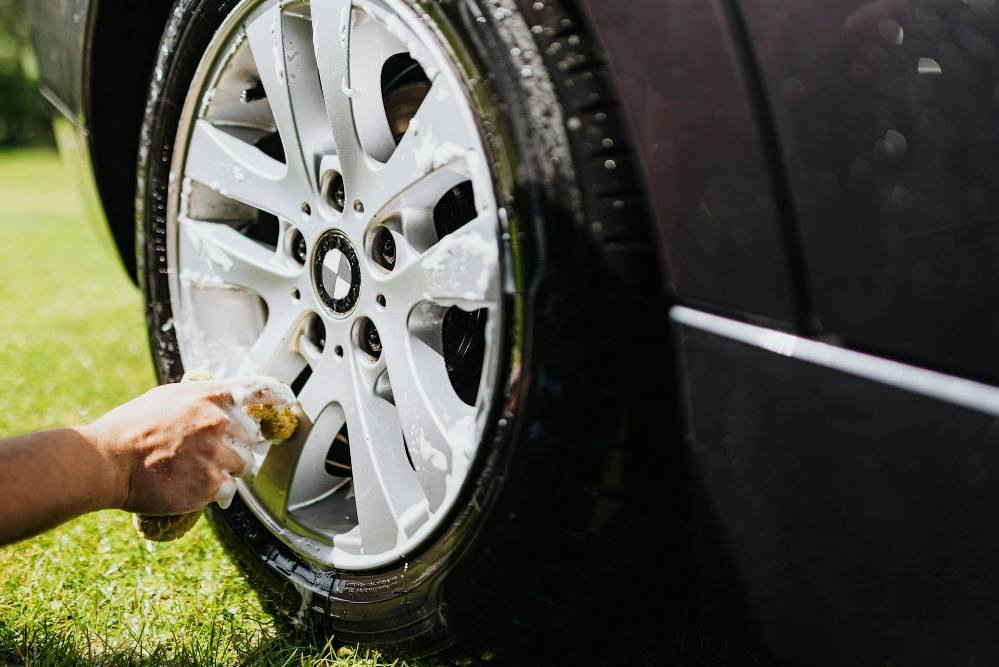 ¿Por qué es importante cuidar las ruedas de tu coche?