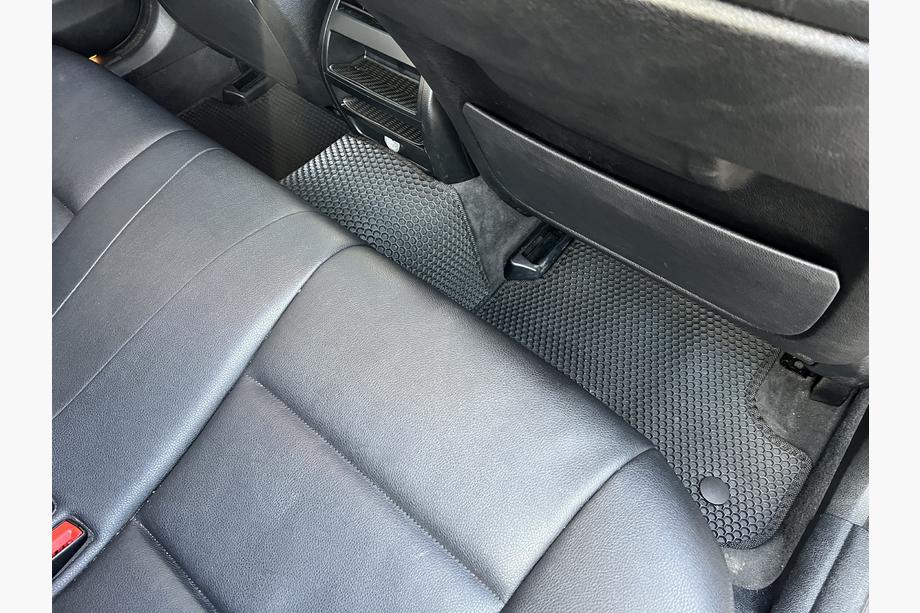 BMW 5 Series F10/F11 2010–2016 Alfombrillas de goma Carsuit 2013-2016 (negras) Foto 3