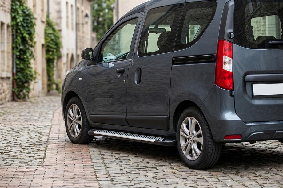 Dacia Dokker 2013-2022 Estribos Laterales Line (2 uds., Aluminio) Image