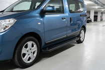 Renault Dokker 2013-2022 Estribos Laterales Allmond Black (2 uds., Aluminio) foto 1