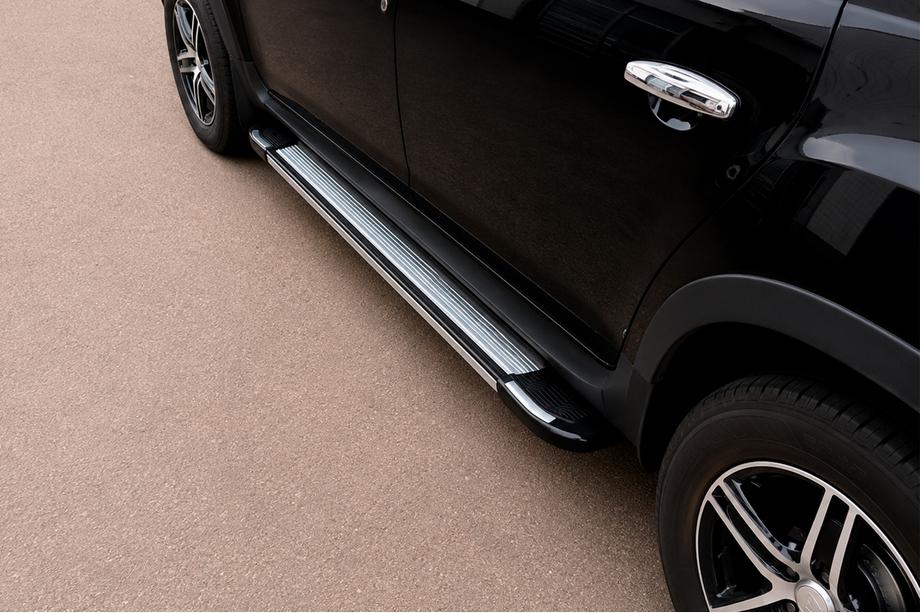 Dacia Duster 2008-2018 Estribos Laterales Rainbow (2 uds., Aluminio) Image