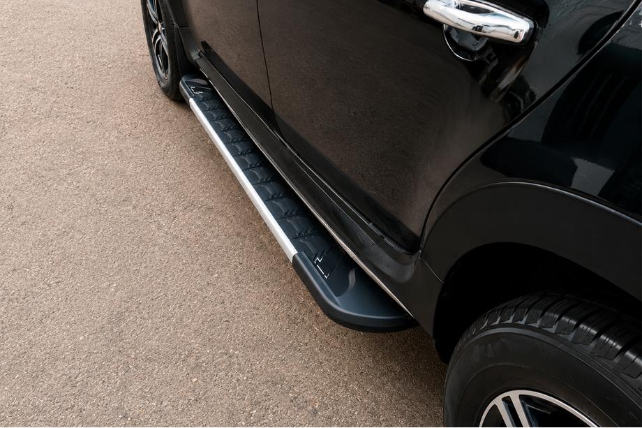 Renault Duster 2008–2017 Estribos Laterales RedLine V1 (2 uds., Aluminio) Image