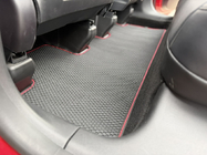 Tesla Model Y 2020- Alfombrillas de goma Carsuit (2020-2024, negras) foto 14