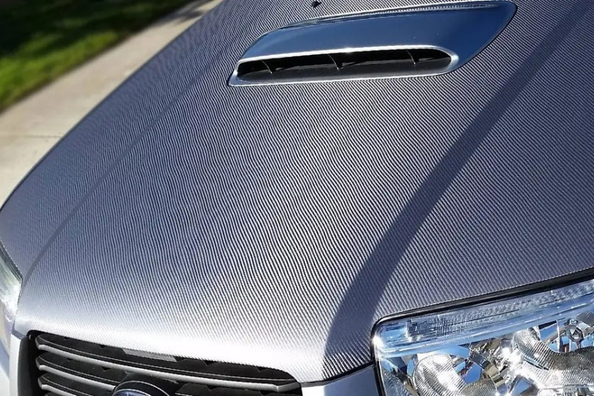 ¿Vale la pena utilizar película de carbono en el tuning de automóviles? Foto 1