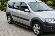 Dacia Logan MCV 2004-2014 Estribos Laterales Bosphorus Black (2 uds., Aluminio) foto 1