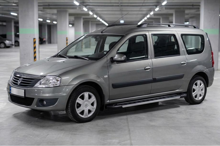 Renault Logan MCV 2005-2013 Estribos Laterales RedLine V1 (2 uds., Aluminio) Image