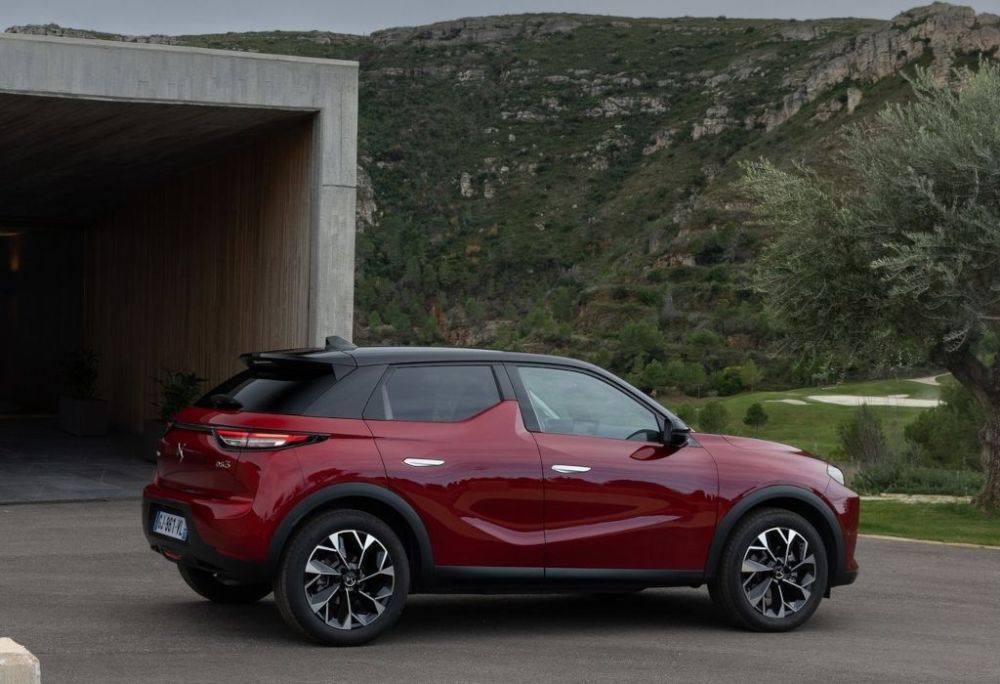 Análisis del DS 3 E-Tense: Especificaciones técnicas, equipamiento y fotos