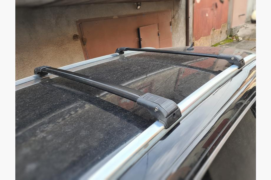 Audi Q7 2005-2015 Barras de techo (travesaños) para raíles integrados con llave WingCarrier V2 (2 uds) Image