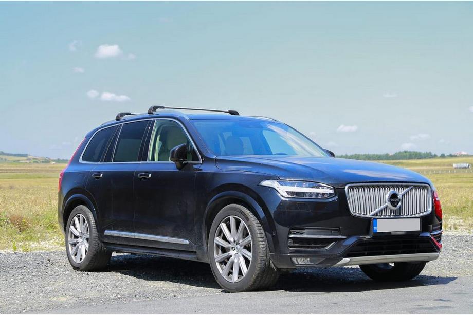 Volvo XC90 2015- Barras de techo (travesaños) para raíles integrados con llave WingCarrier V2 (2 uds) Image