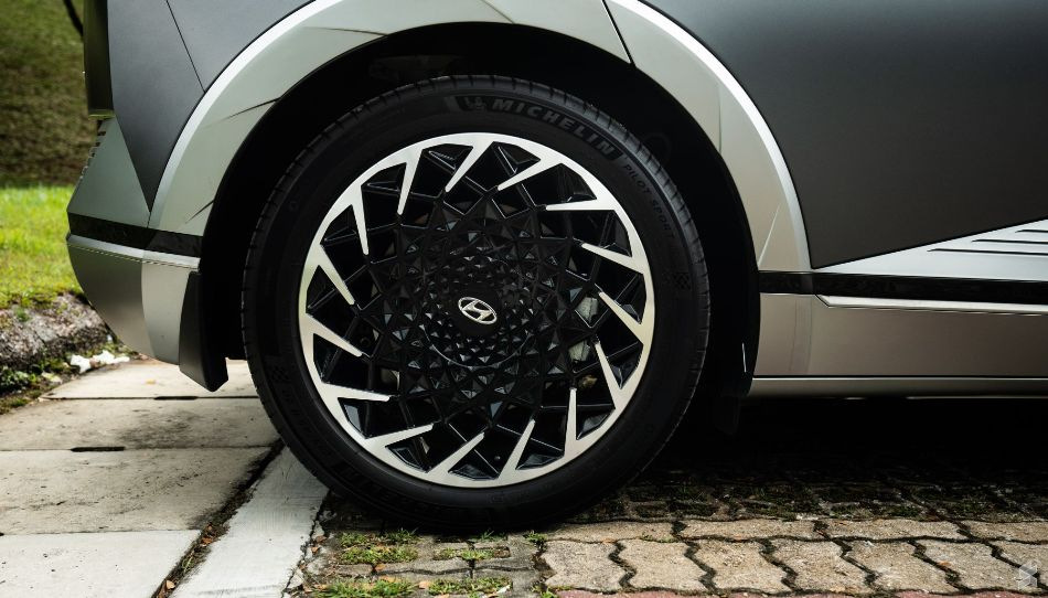 ¿El tamaño de las ruedas afecta la autonomía de un coche eléctrico?