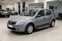 Renault Sandero 2007-2013 Estribos Laterales Sunrise (2 uds., Aluminio) foto 1