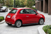Fiat 500/500L 2013-2022 Estribos Laterales Allmond Black (2 uds., Aluminio) foto 1