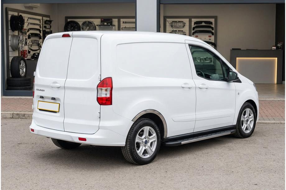Ford Courier 2014-2023 Estribos Laterales Duru (2 uds., Aluminio) Image