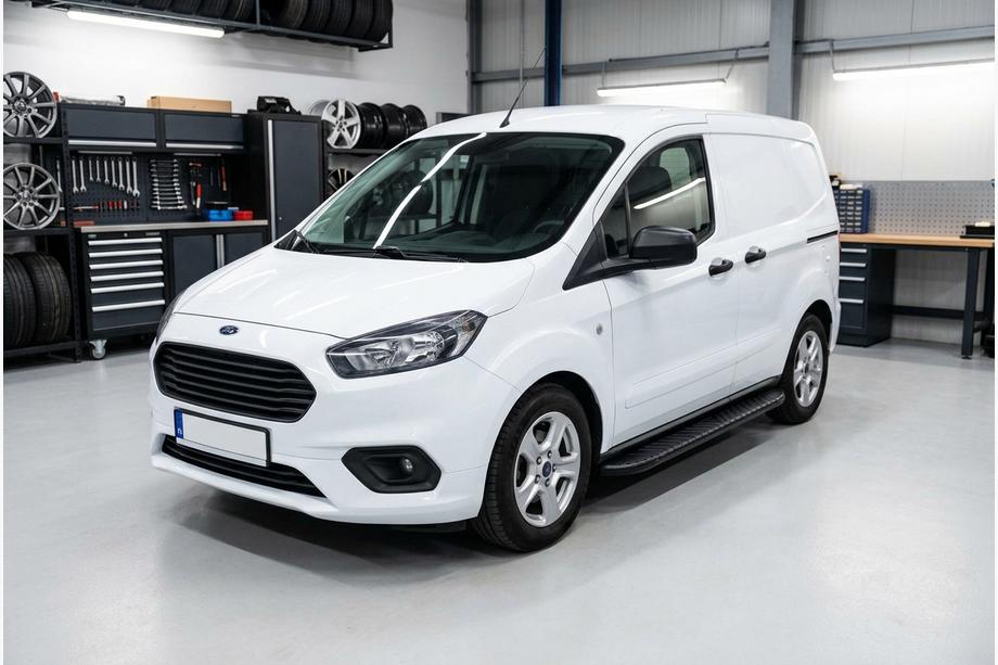 Ford Courier 2014-2023 Estribos Laterales Bosphorus Black (2 uds., Aluminio) Image