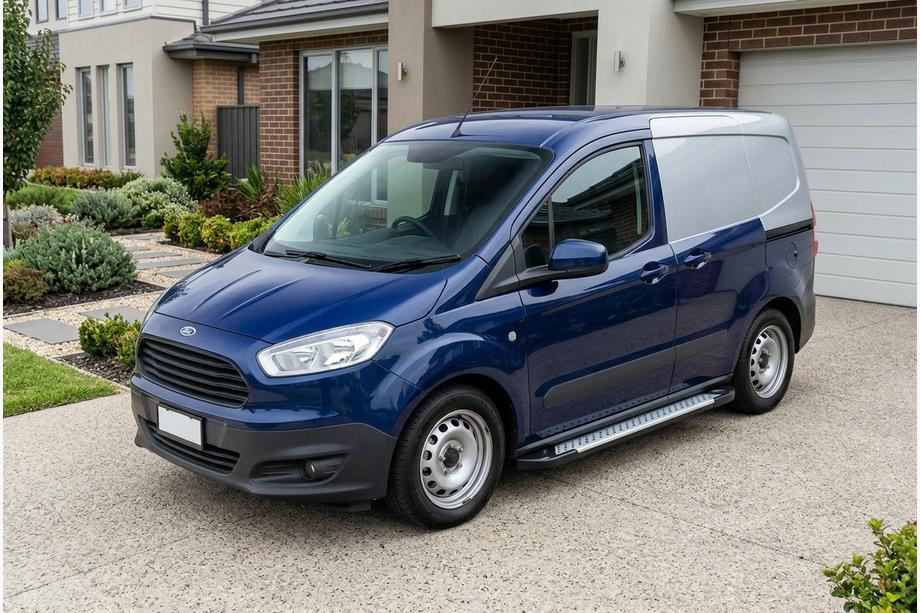 Ford Courier 2014-2023 Estribos Laterales Allmond Grey (2 uds., Aluminio) Image