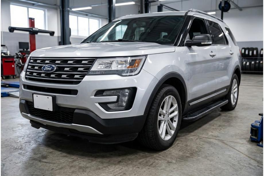 Ford Explorer 2011-2019 Estribos Laterales Bosphorus Black (2 uds., Aluminio) Image