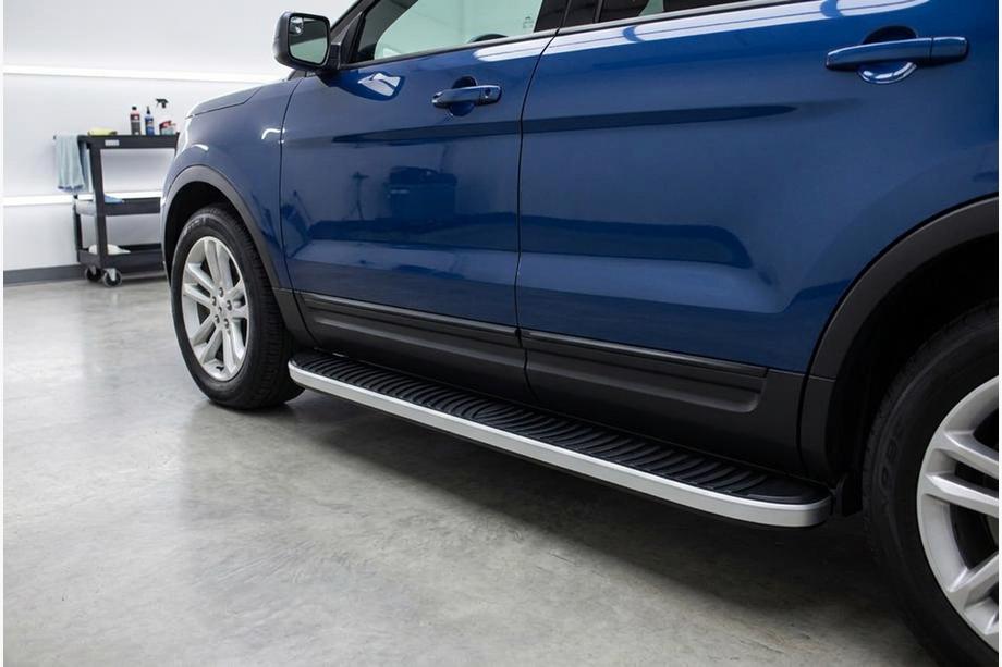 Ford Explorer 2011-2019 Estribos Laterales Tayga Grey (2 uds., Aluminio) Image