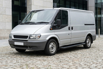 Ford Transit 2000–2014 Estribos Laterales Allmond Black (2 uds., Aluminio) foto 1