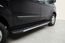 Ford Custom 2013-2022 Estribos Laterales Duru (2 uds., Aluminio) foto 1