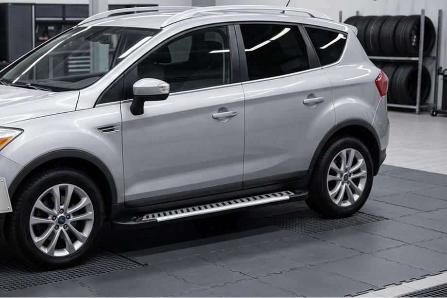 Ford Kuga 2008-2013 Estribos Laterales Line (2 uds., Aluminio) Image