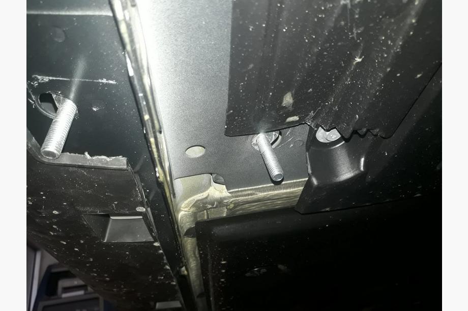 Ford Kuga/Escape 2013-2019 Estribos Laterales Duru (2 uds., Aluminio) Con molduras en las puertas Foto 6